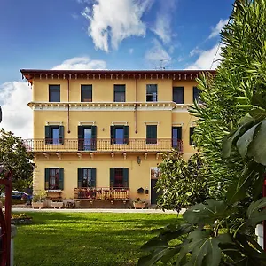 Giardino Ferrari Vakantieboerderij Verona